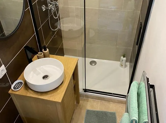 A La Tete De Cheval Lägenhet *