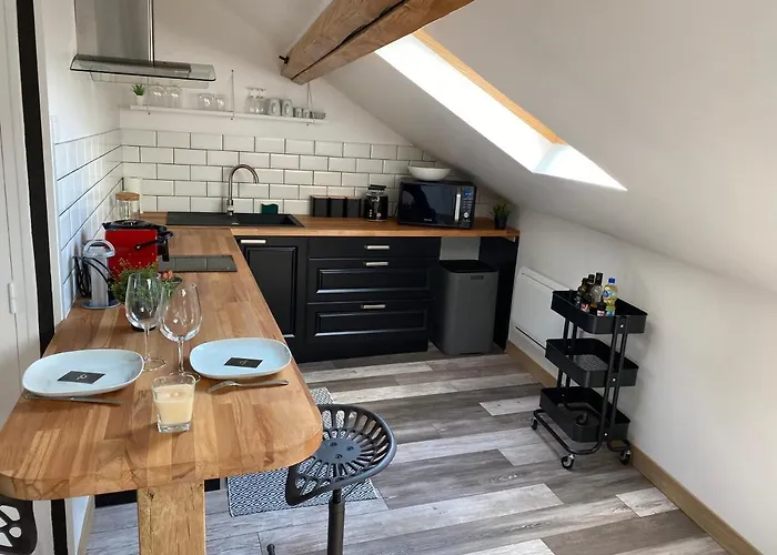 A La Tete De Cheval Lägenhet